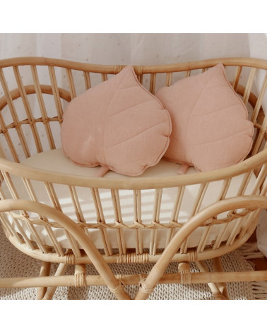 Coussin décoratif feuille en lin light pink