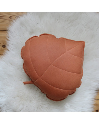 Coussin décoratif feuille en lin papaya