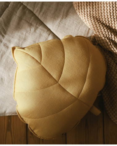 Coussin décoratif feuille en lin miel
