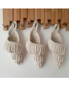 Coquillage long crème en crochet