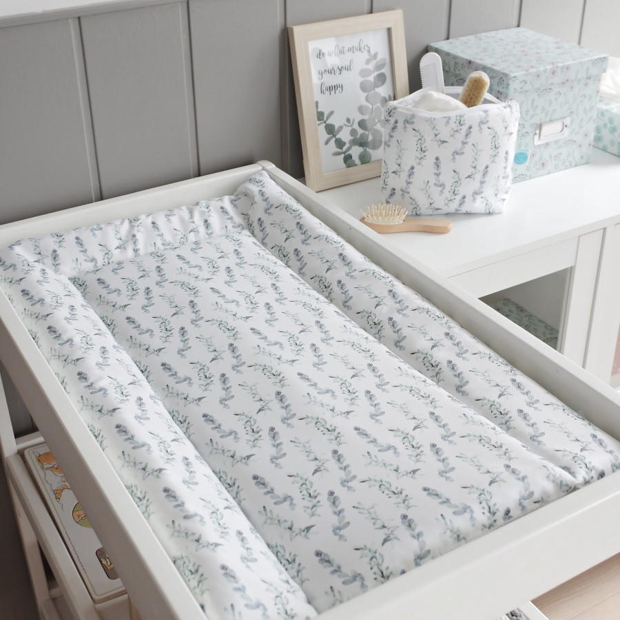 matelas à langer souple feuilles d'eucalyptus