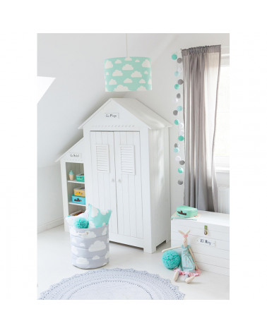 suspension enfant nuages