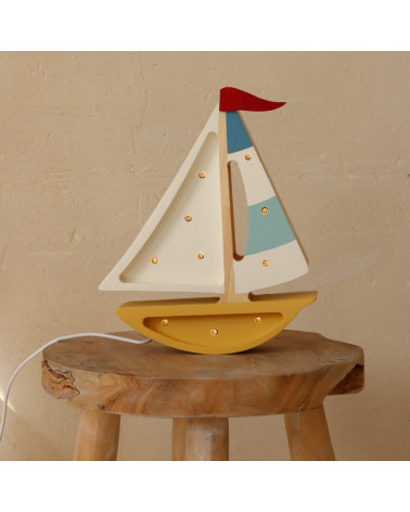 Mini veilleuse en bois - voilier moutarde