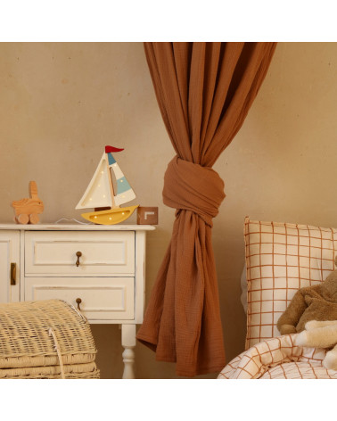 Mini veilleuse en bois - voilier moutarde