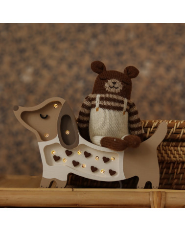 Lampe veilleuse en bois mini chien - cœurs chocolat