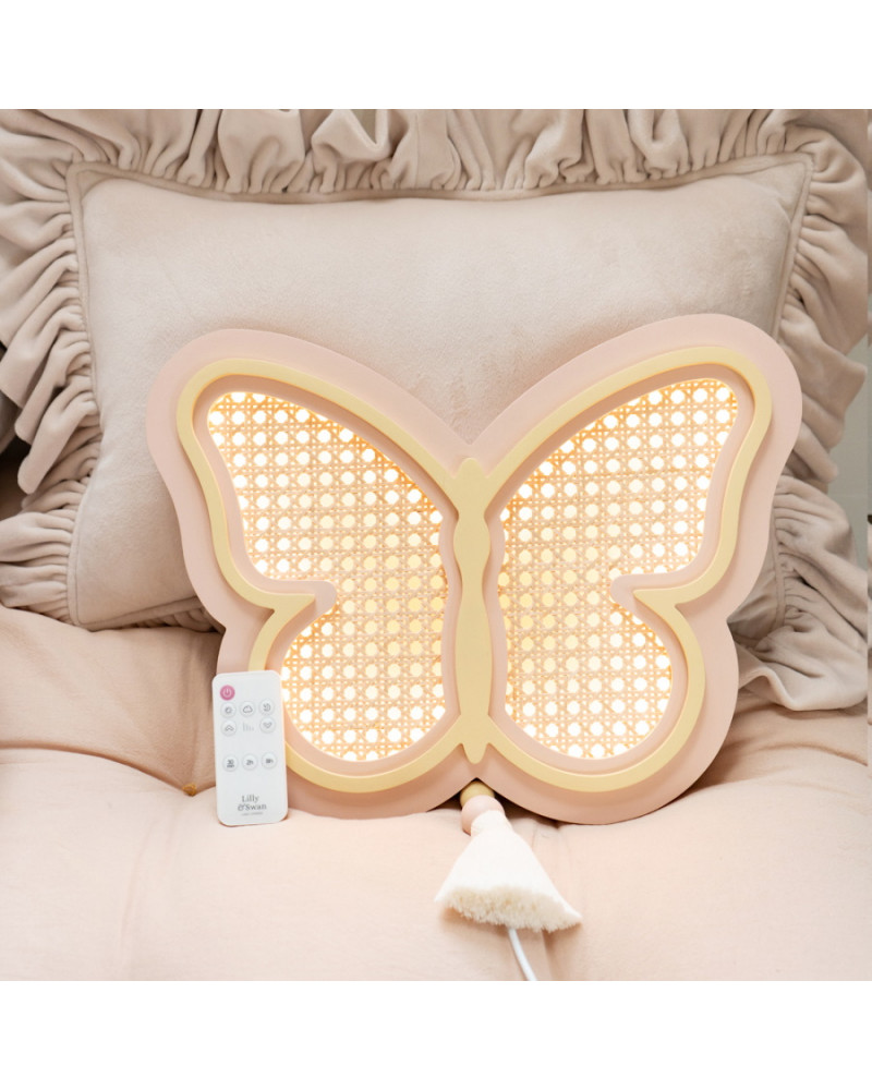 Lampe veilleuse en bois et rotin - papillon