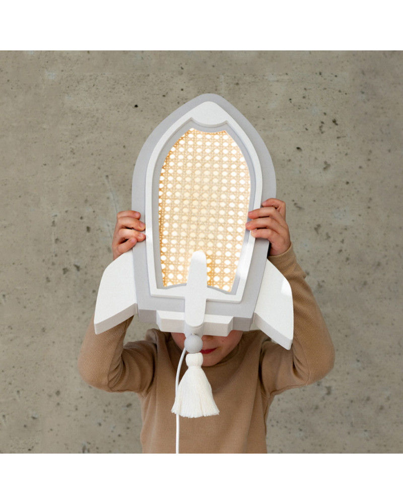 Lampe veilleuse en bois et rotin - fusée