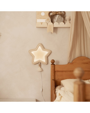 Lampe veilleuse en bois et rotin - étoile