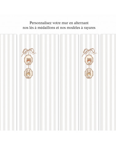 Papier peint enfant  - Grand Portrait Médaillon au Ruban Beige